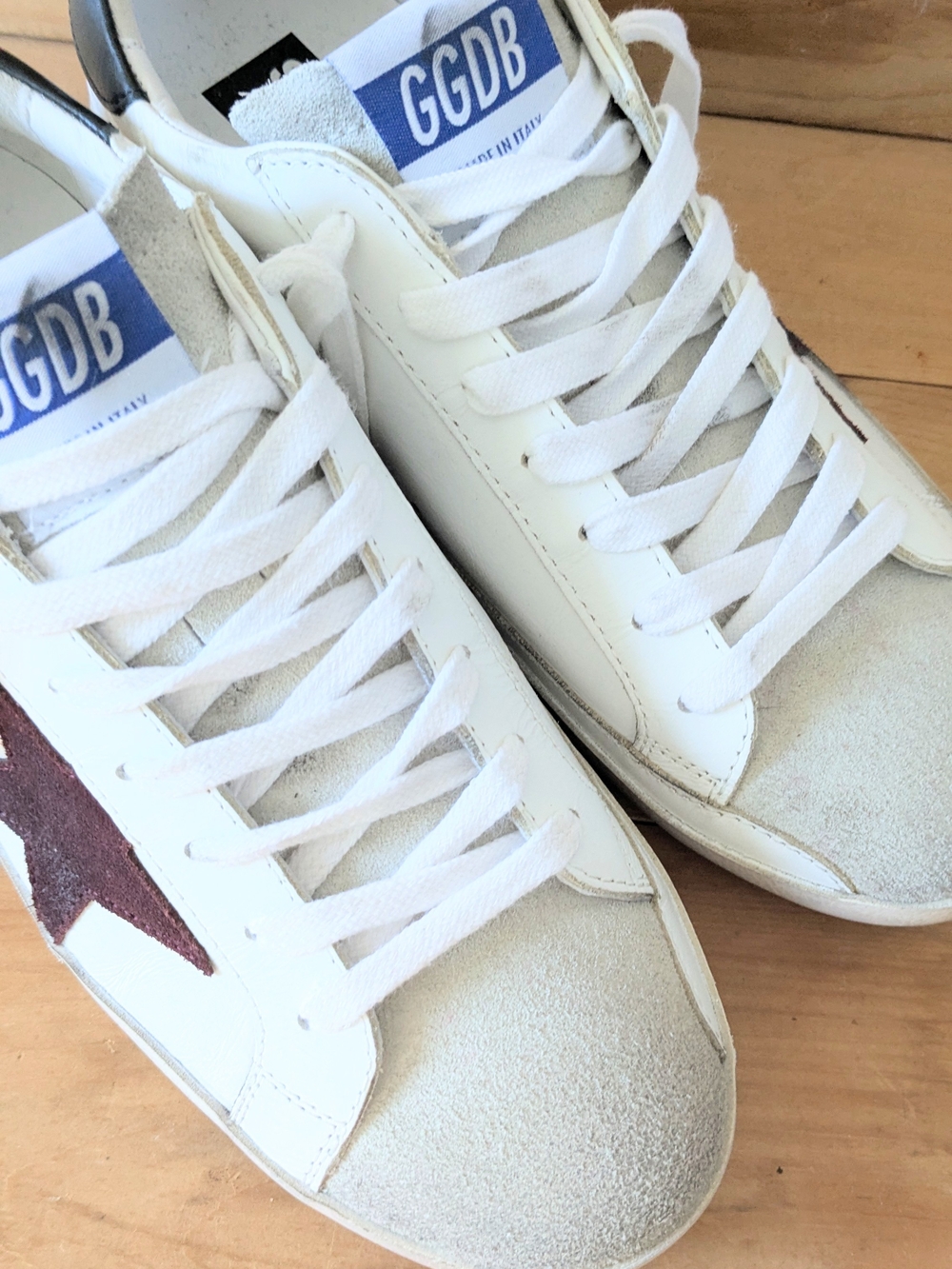 Golden Goose Superstar Sneakers with Burgundy Star - GGDB sz 9 (unisex) - Picture 4 of 15